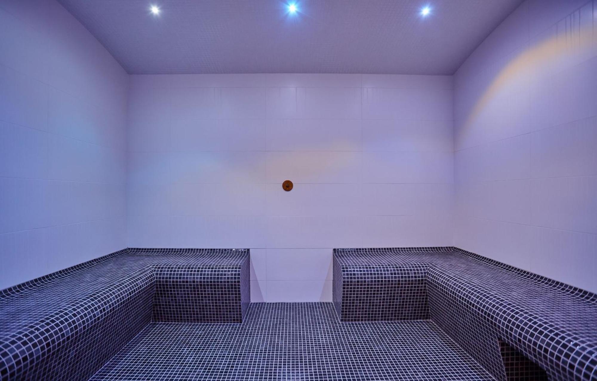 Appart'Hotel Odalys City - Nimes Arenes - Palais Des Congres Nîmes Zewnętrze zdjęcie